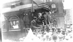 Democratic Presidential Candidate William J. Bryon speaking in front of the Standard House